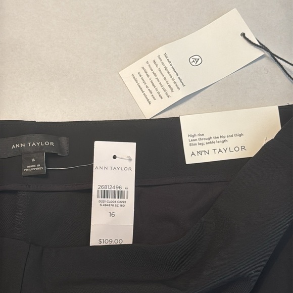 NWT Ann Taylor The Side Zip Ankle Pant in Bi-Stretch Black Size 16 - Picture 8 of 10